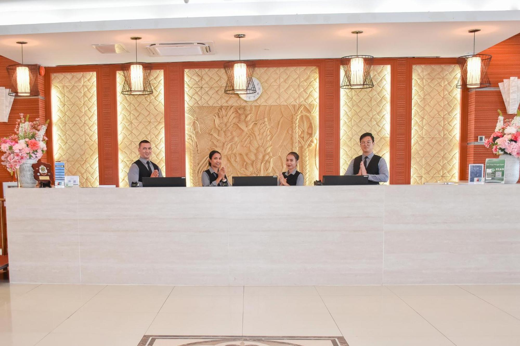 Timor Plaza Hotel & Apartments Dili Exterior foto